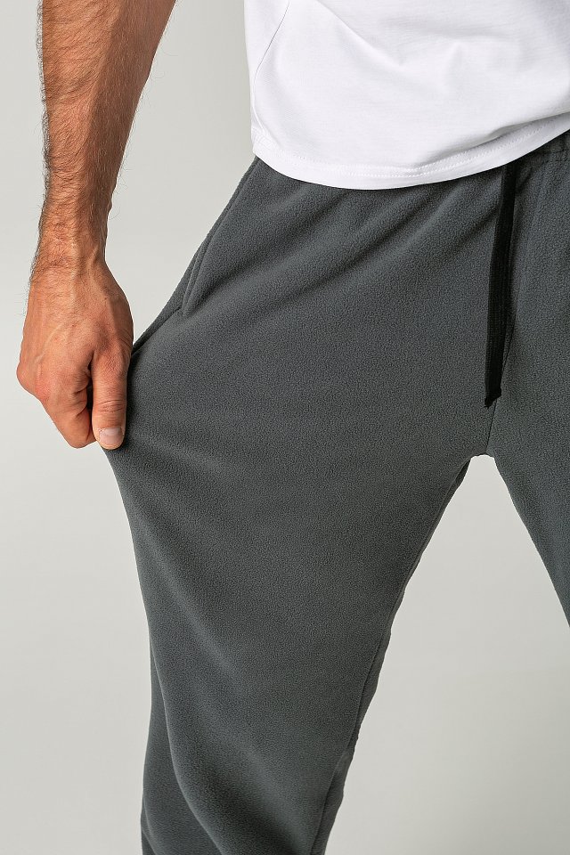 Брюки КОТЛАЙН (KOTLINE) флисовые джоггеры т.серые - upload/resize_cache/iblock/04b/16432o2qnrz2nd71cnfumlzkka1tn036/640_1002_1821712164bebe8964a3cb4f91f48bb72/3