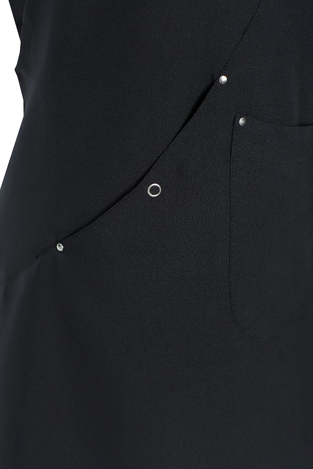 Фартук-накидка «CANDI» (Кэнди) цвет black (черный) - upload/resize_cache/iblock/132/640_1002_1821712164bebe8964a3cb4f91f48bb72/fartuk_nakidka_candi_black_093A7068