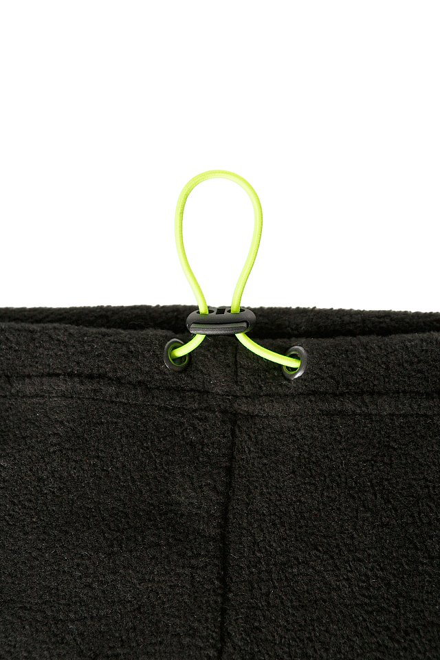 Шарф КОТЛАЙН Бафф черный - upload/resize_cache/iblock/386/wp8374m5jyouck1ujb8l8odybel9b2o3/640_1002_1821712164bebe8964a3cb4f91f48bb72/sharf_kotlayn_baff_chernyy_4