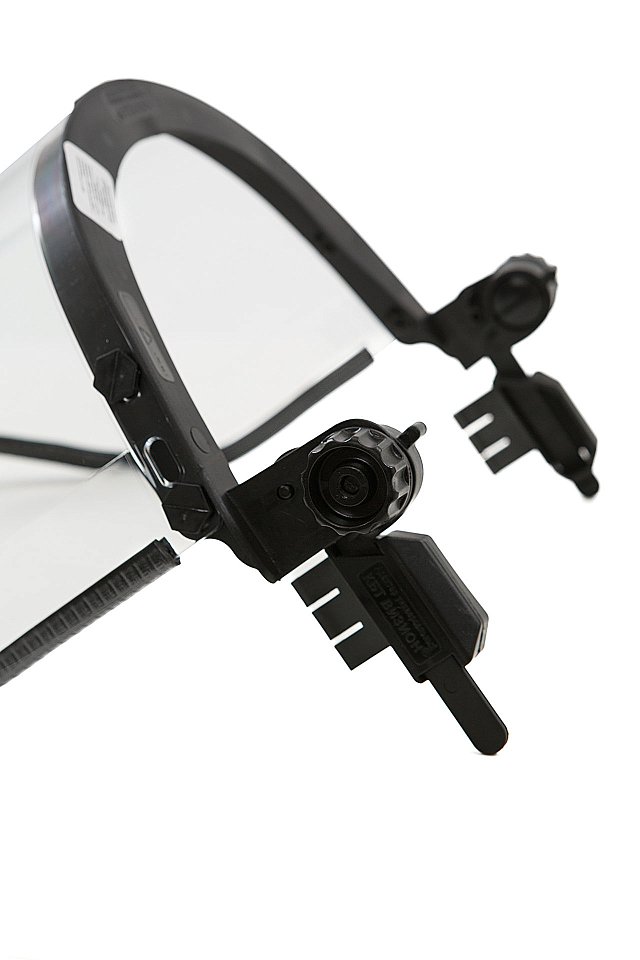 Щиток РОСОМЗ с креплением на каску КБТ ВИЗИОН ENERGO, поликарбонат арт. 04197 (PC) (KN) - upload/resize_cache/iblock/d64/hmo4k0m0r2au1jhzf078c76bh0ztpwyf/640_1002_1821712164bebe8964a3cb4f91f48bb72/3